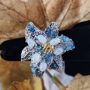 SLIVER FLOWER RING
